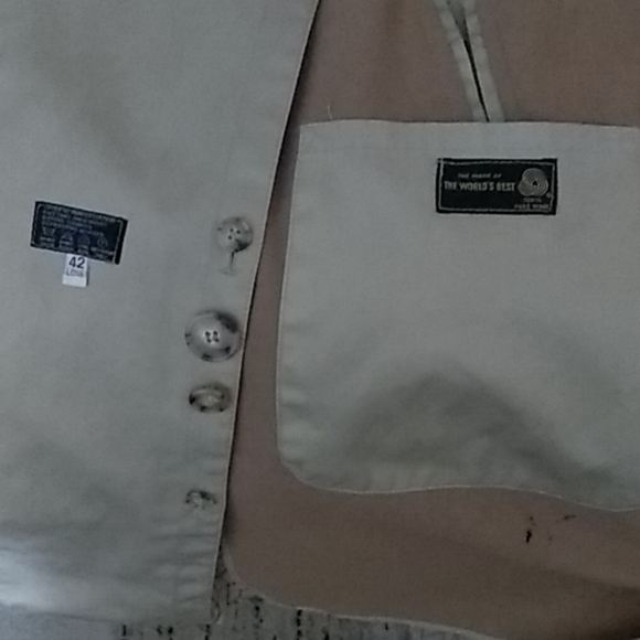 Tan trench coat - Picture 2 of 5